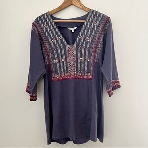 CABI | Embroidered VNeck Tunic Top Blouse